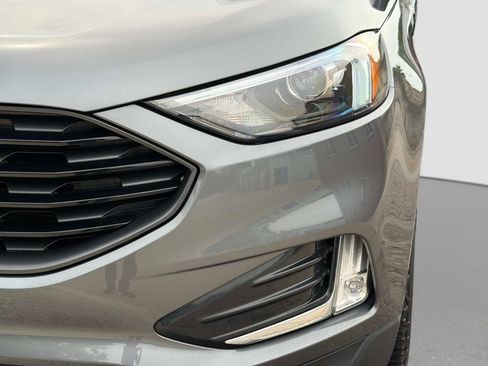 Used 2023 Ford Edge SEL AWD/4WD image 11
