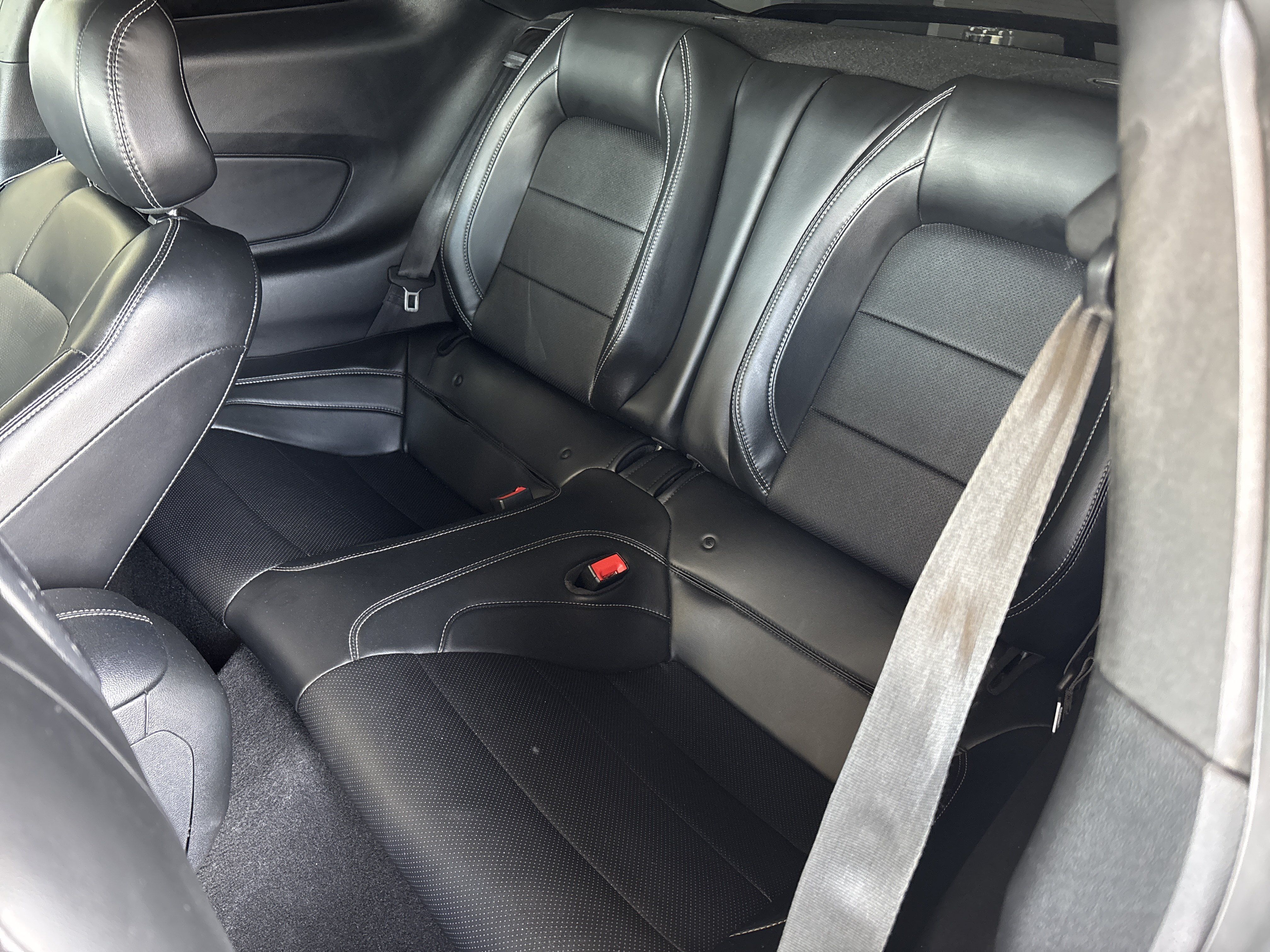 Used 2020 Ford Mustang GT Premium w/ GT Performance Package RWD image 7