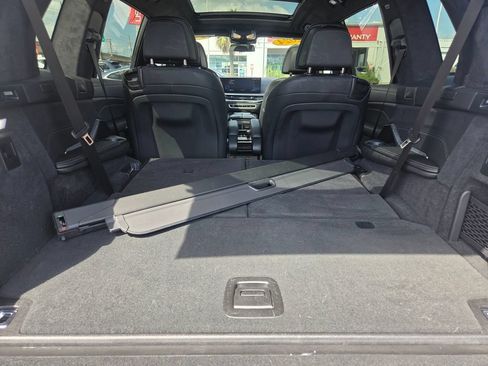Used 2024 BMW X7 xDrive40i w/ M Sport Package AWD/4WD image 27