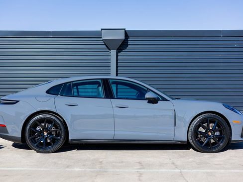 New 2026 Porsche Panamera RWD image 8