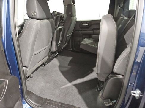 Used 2023 Chevrolet Silverado 1500 Custom image 12