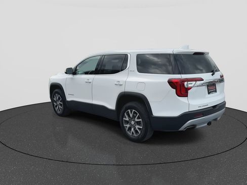 Used 2022 GMC Acadia SLE w/ LPO, Floor Liner Package image 6