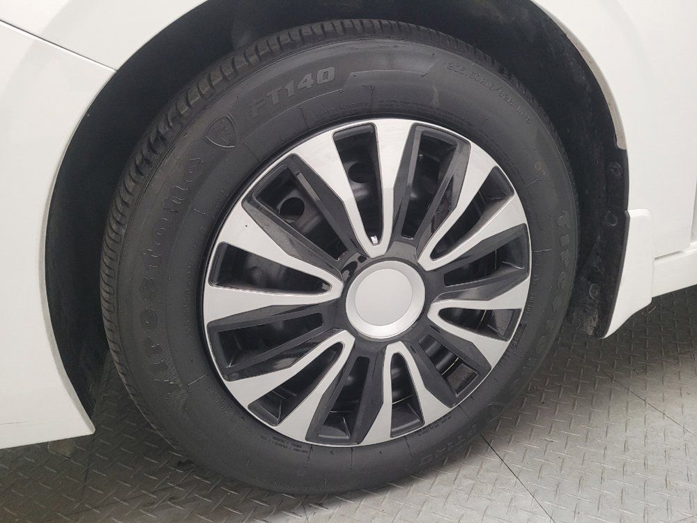 Used 2024 Nissan Sentra S FWD image 31