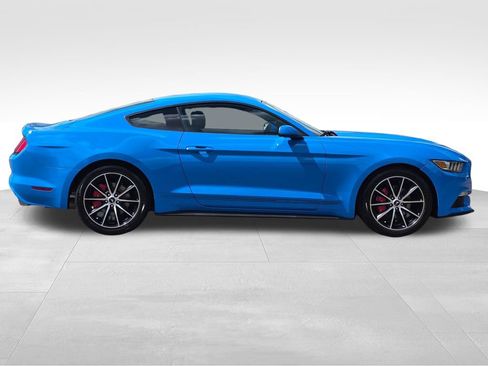 Used 2017 Ford Mustang Coupe w/ Wheel & Stripe Package RWD image 5