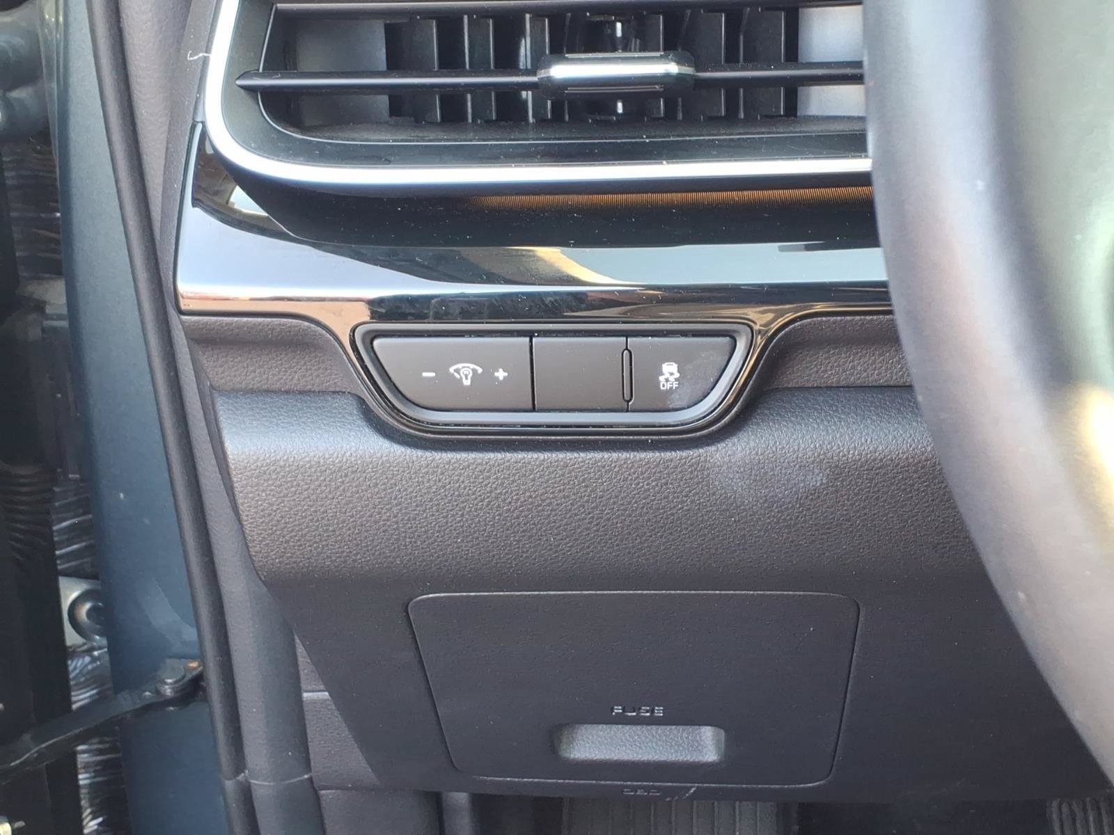 Used 2025 Kia Carnival SX Prestige FWD image 22