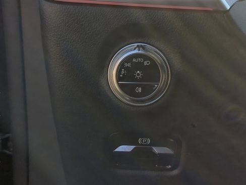 Certified 2026 Mercedes-Benz CLE 300 4MATIC Coupe image 17