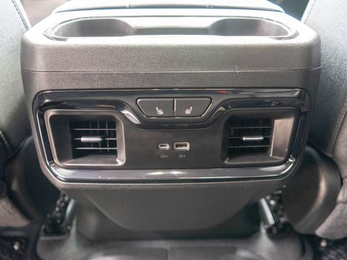 Used 2023 GMC Sierra 1500 AT4 w/ AT4 Premium Package AWD/4WD image 14