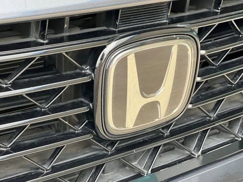 Used 2023 Honda Accord LX image 36