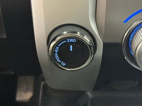 Used 2018 Toyota Tundra Limited w/ Limited Premium Package image 23