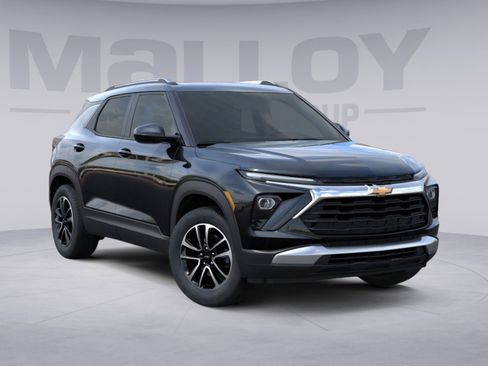 New 2026 Chevrolet TrailBlazer LT image 2