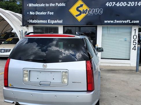 Used 2009 Cadillac SRX 2WD w/ Third Row Seating Package image 11