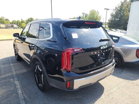 Used 2025 Kia Telluride S AWD/4WD image 3