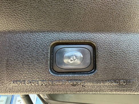 Used 2014 Ford Explorer Limited w/ Equipment Group 301A AWD/4WD image 28