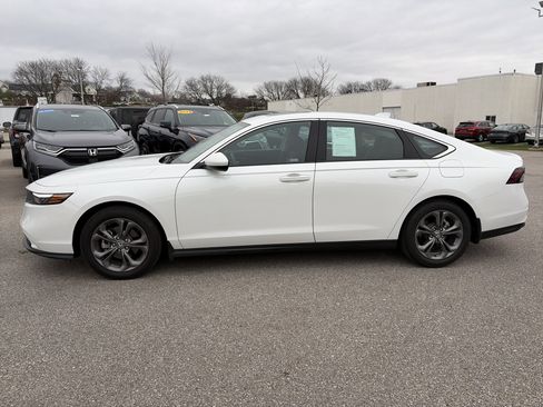 Used 2024 Honda Accord EX image 8
