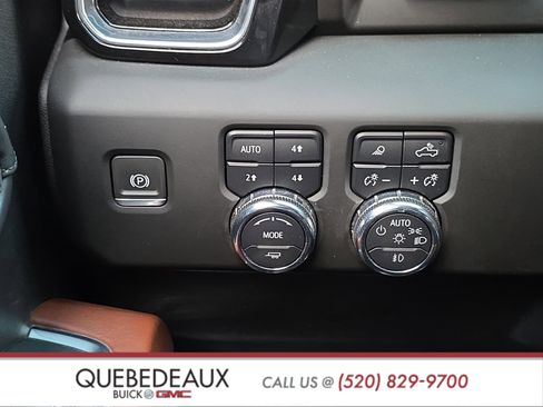 Used 2024 GMC Sierra 3500 Denali Ultimate AWD/4WD image 24