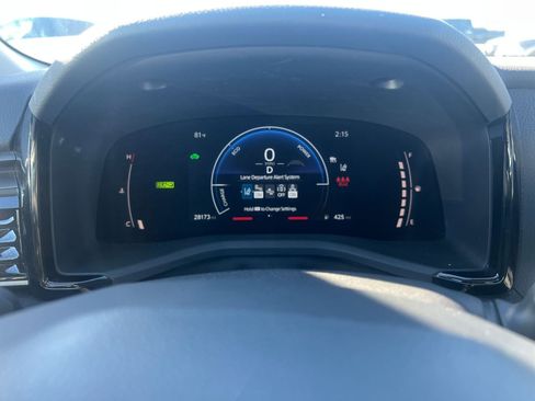 Used 2025 Toyota Camry LE image 40