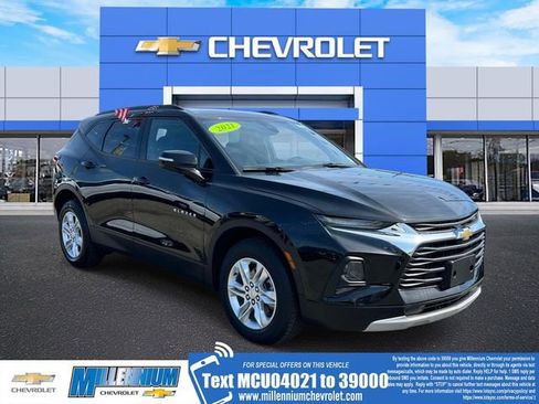Used 2021 Chevrolet Blazer LT AWD/4WD image 1