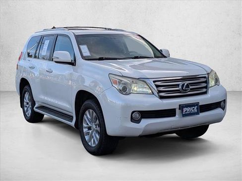 Used 2010 Lexus GX 460 image 3