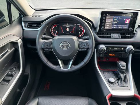 Used 2020 Toyota RAV4 TRD Off-Road image 14