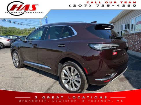 Used 2022 Buick Envision Avenir w/ Technology Package II AWD/4WD image 4