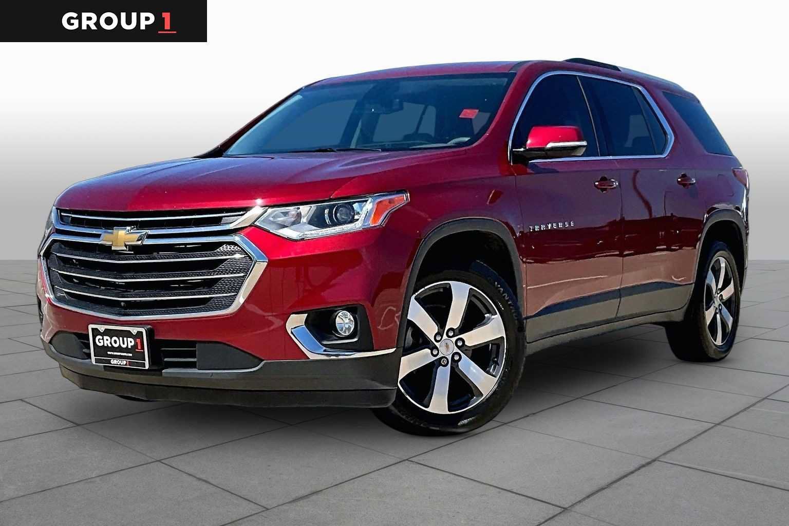 Used 2018 Chevrolet Traverse LT w/ LPO, Floor Liner Package FWD image 1