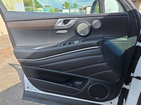 Used 2024 Genesis GV80 3.5T w/ Prestige Package image 35