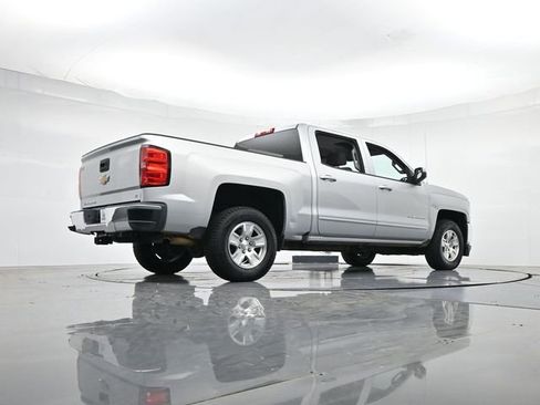 Used 2018 Chevrolet Silverado 1500 LT RWD image 35
