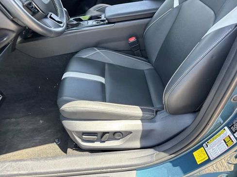 Used 2025 Toyota Camry SE FWD image 20