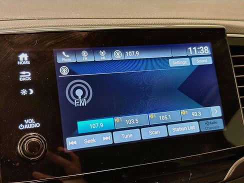 Used 2019 Honda Pilot EX-L image 21