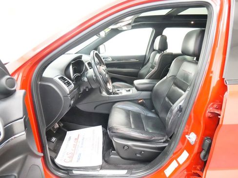 Used 2018 Jeep Grand Cherokee Trailhawk w/ Trailhawk Luxury Group image 16