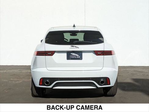 New 2024 Jaguar E-PACE R-Dynamic SE image 5
