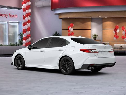 New 2026 Toyota Camry SE image 6