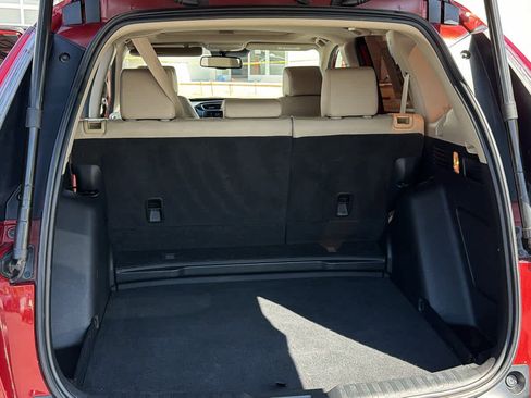 Used 2018 Honda CR-V Touring image 27