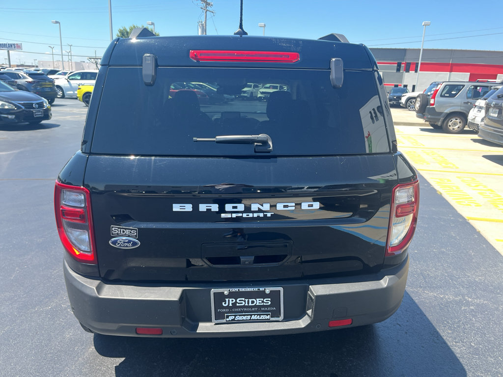 Used 2023 Ford Bronco Sport Outer Banks w/ Tech Package AWD/4WD image 9