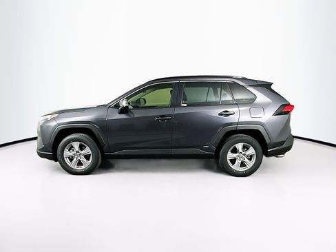 Used 2025 Toyota RAV4 XLE image 4