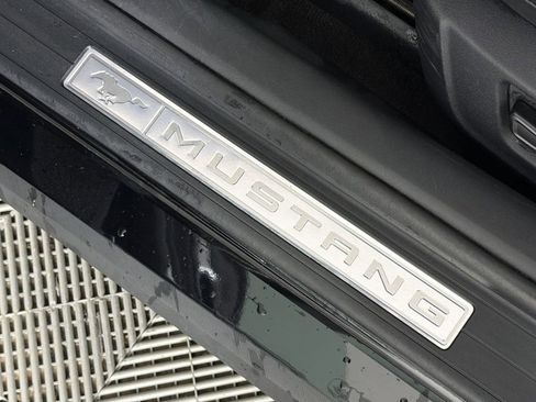 Used 2025 Ford Mustang Premium image 29