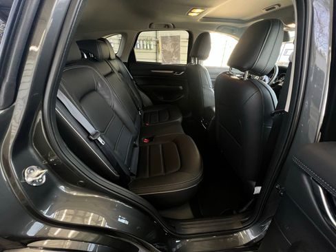 Used 2025 MAZDA CX-5 AWD 2.5 S w/ Preferred Package image 18