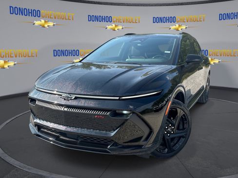 Used 2024 Chevrolet Equinox EV RS image 4