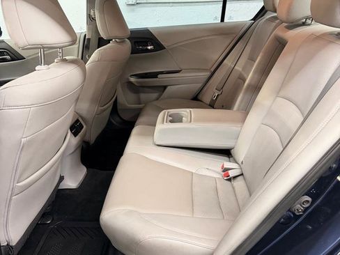 Used 2015 Honda Accord EX-L image 33