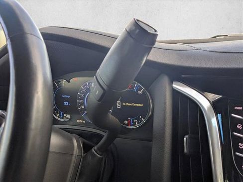 Used 2020 Cadillac Escalade ESV Luxury RWD image 12