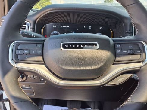 Used 2023 Jeep Wagoneer Series II w/ Convenience Group I AWD/4WD image 26