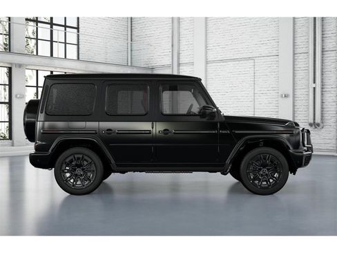 New 2026 Mercedes-Benz G 550 image 2
