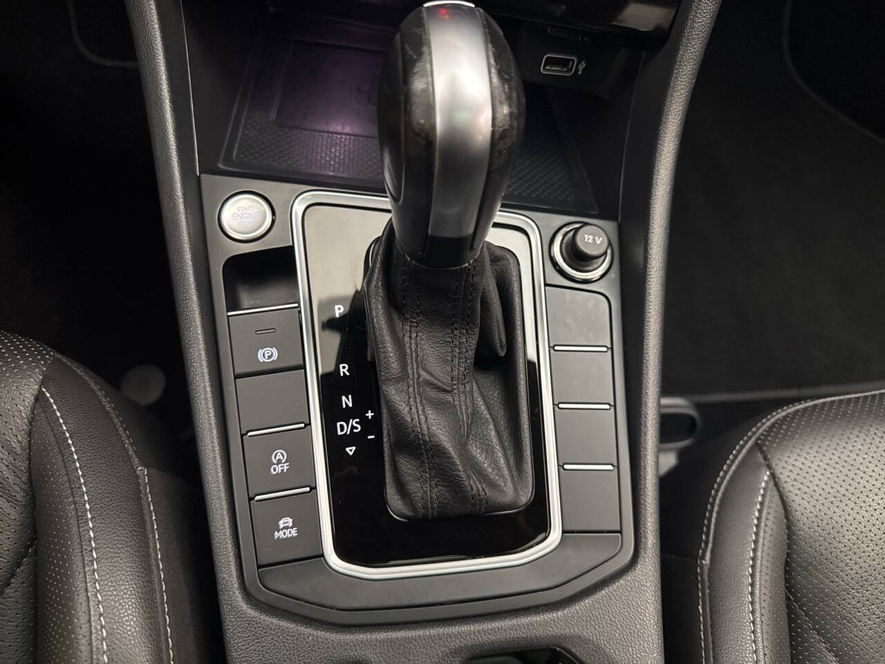 Used 2020 Volkswagen Jetta SEL Premium FWD image 18
