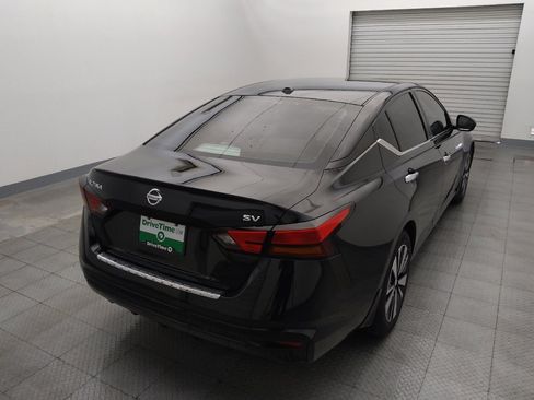 Used 2021 Nissan Altima 2.5 SV FWD image 7