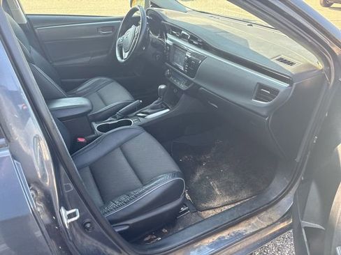 Used 2015 Toyota Corolla S FWD image 8