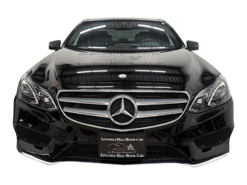Used 2016 Mercedes-Benz E 400 4MATIC Sedan image 8