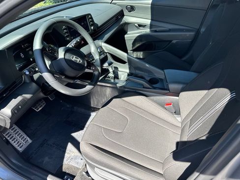 Certified 2026 Hyundai Elantra Sport FWD image 14