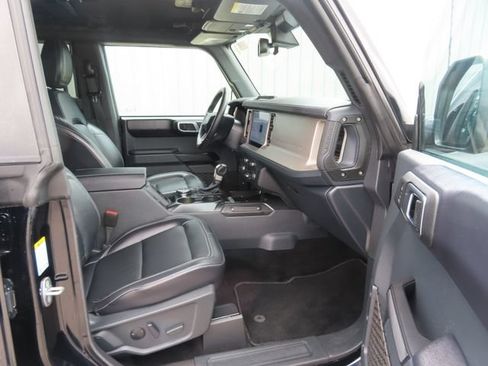 Used 2025 Ford Bronco Outer Banks AWD/4WD image 23