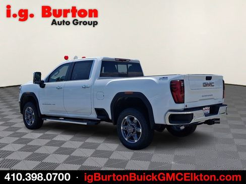New 2026 GMC Sierra 2500 SLT AWD/4WD image 3