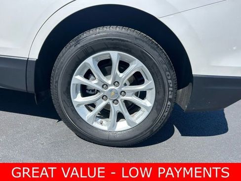 Used 2018 Chevrolet Equinox LT image 9